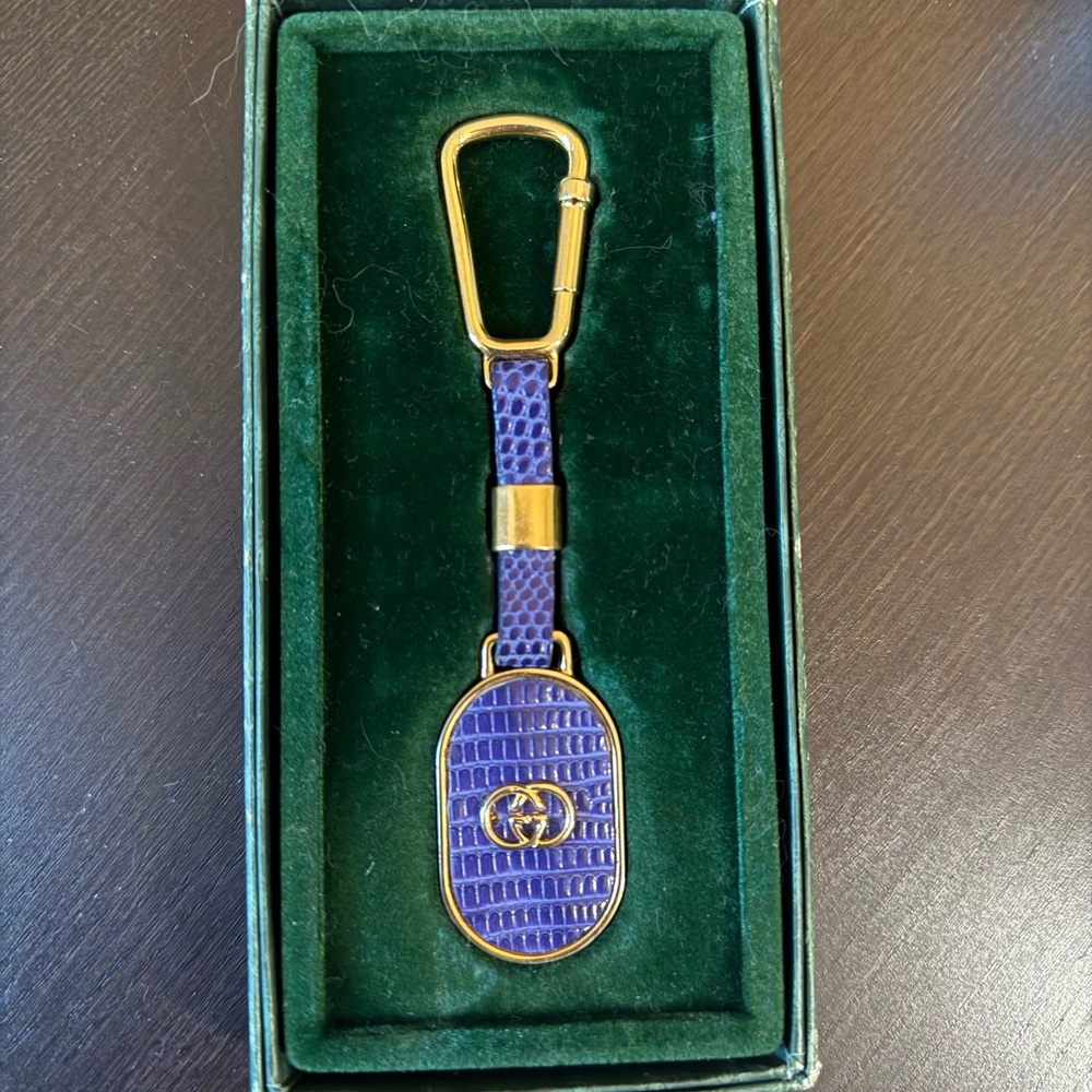 RARE Vintage Gucci Purple and Gold Bagcharm/keychain - Picture 1 of 6